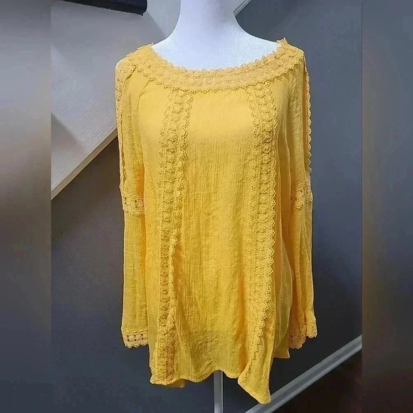Zac and Rachel Top LARGE Yellow Crochet Trim Cold Shoulder Gauzy Resort Vacation - Picture 1 of 6